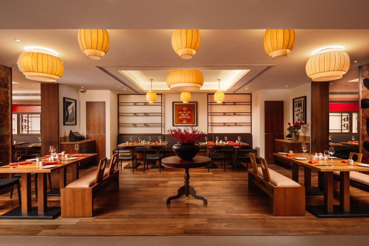 The Raintree, St. Mary's Road होटल